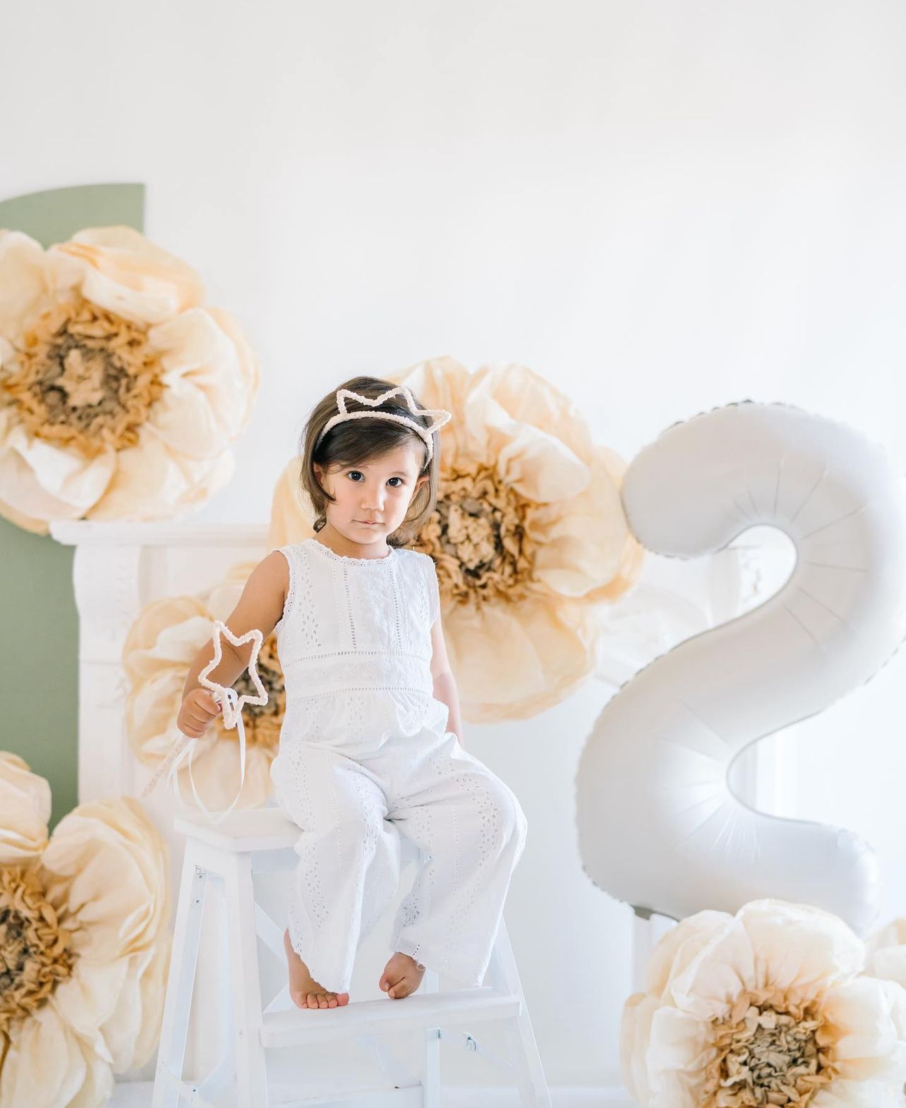 Beige Hand-Dyed Giant Tissue Paper Flower Backdrop Decoration - sonafey