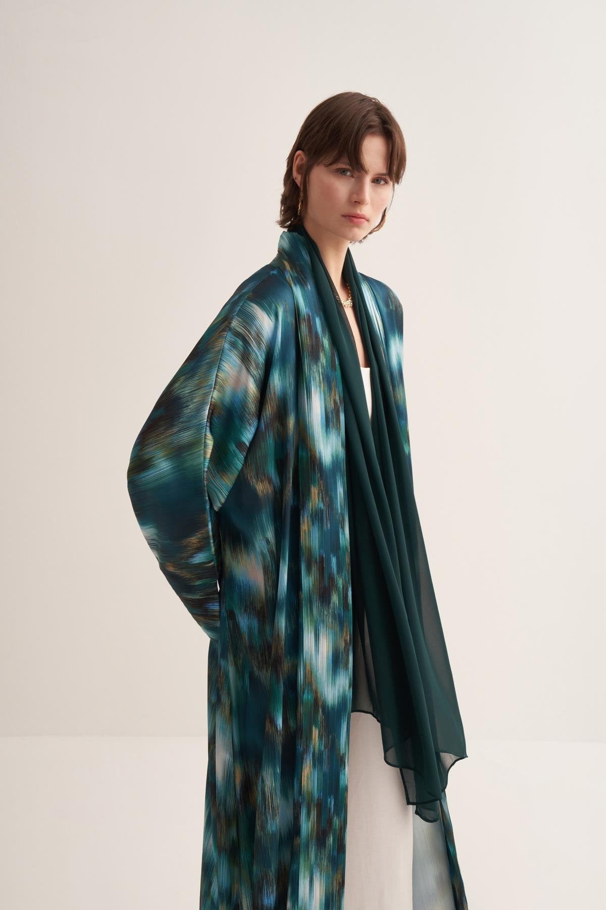 Abstract Patterned Emerald Abaya and Scarf Set - sonafey