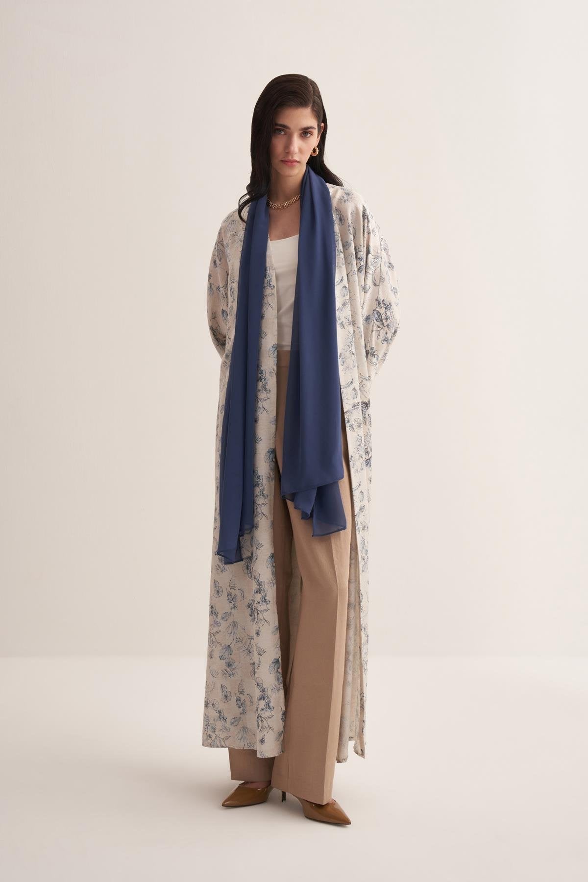 Linen Touch Blue Floral Patterned Abaya - sonafey