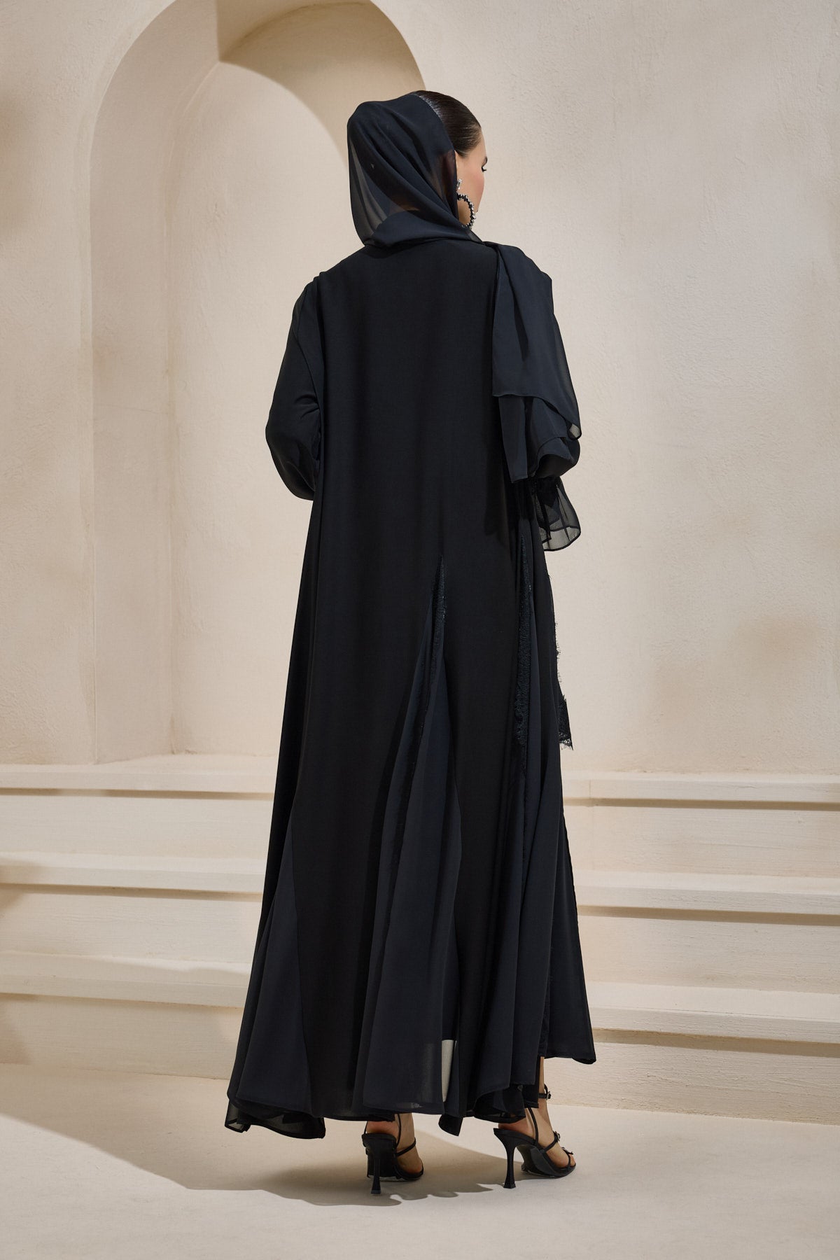 Black Chiffon and Lace Detailed Abaya and Shawl Set - sonafey