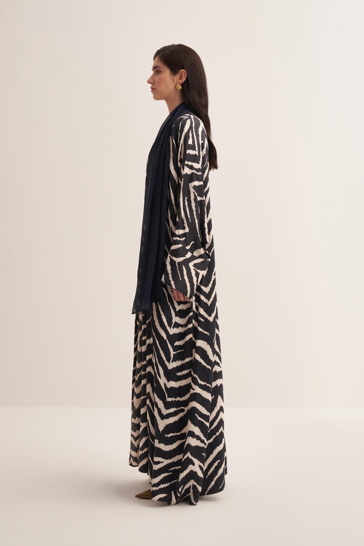 Zebra Patterned Viscose Abaya - sonafey